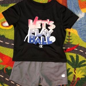Champion short set 18mo(boy)